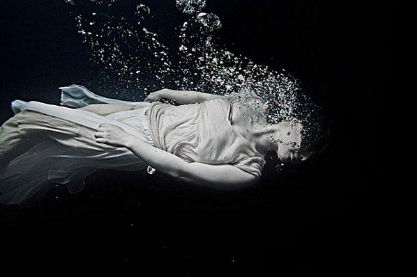 Ikeya Tomohide-Ikeya-Photography--13.jpeg