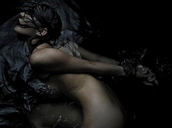 Ikeya Tomohide-Ikeya-Photography--11.jpeg