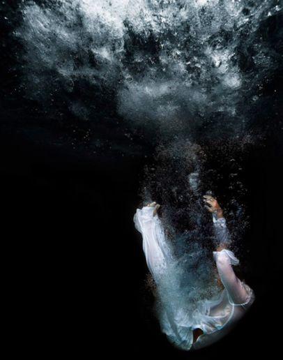 Ikeya Tomohide-Ikeya-Photography--2.jpeg