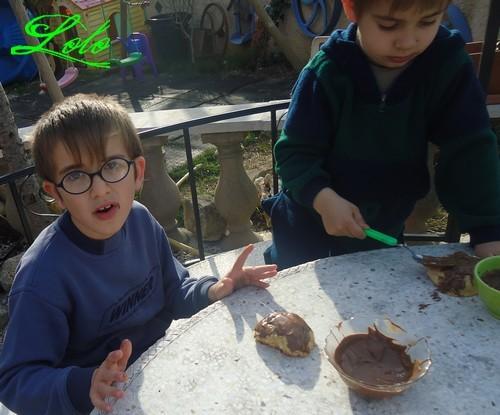 Les Enfants ne se Démontent jamais..... kekedoudouchocolat.jpg