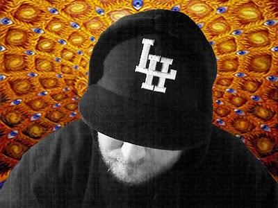 Une douzaine de pensées mémorables et inutiles jetées sur Twitter (3)