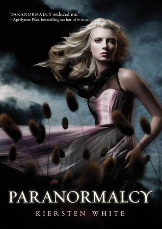Paranormalcy de Kiersten White dans la collection Eclipse Paranormalcy