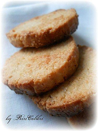 Biscuits Croquants à l'Amande et à l'Avoine biscuits-noisette-pralin-to