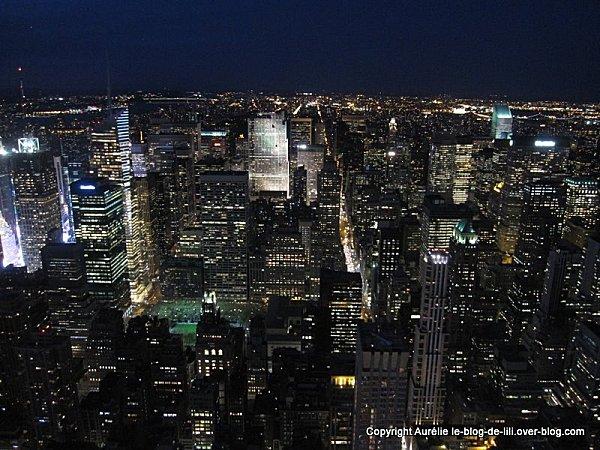 NY Empire state building 24 nuit sur manhattan