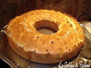 Gâteau à la noix de coco DSC08734.JPG