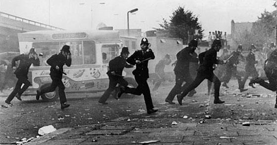 231. The Clash : London Calling (1979)