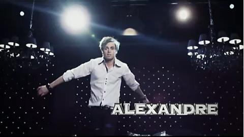 Carré Viiip ... Alexandre se prend pour un Viiip (vidéo) Carré Viiip ... Alexandre se prend pour un Viiip (vidéo)