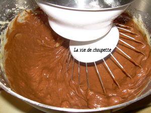 CAKE A LA BANANE ET AU CHOCOLAT 008