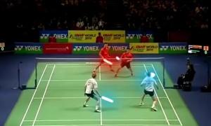 Les Jedi amateurs de Badminton qui joue avec des sabres laser