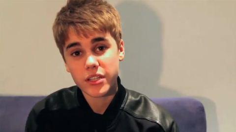 Justin Bieber ... Son message de soutien au Japon Justin Bieber ... Son message de soutien au Japon