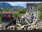 Le village de Radus, au bord du lac Skadar, au Monténégro.