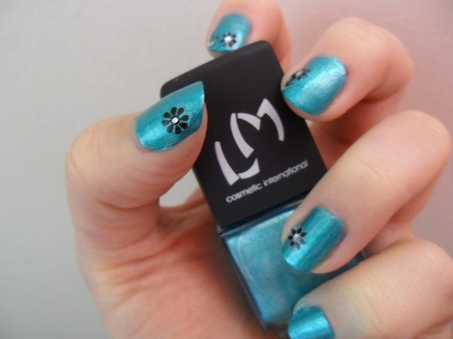 Manucure estivale turquoise/Vernis LMCosmetic. SAM_3707.jpg