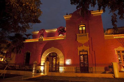 Facade-Rosas-and-Xocolate-Amerique-Latine-Mexique-hotel-historique-romantique-hoosta-magazine