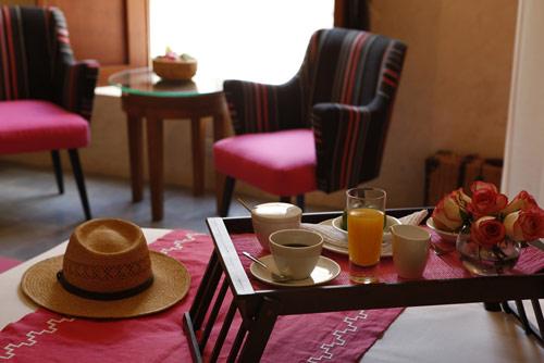 petit-dejeuner-Rosas-and-Xocolate-Amerique-Latine-Mexique-hotel-historique-romantique-hoosta-magazine