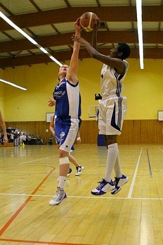 NF1 Poule B: La Journée 21 du 02/04/2011 Diana-GANDEGA--Franconville-.JPG
