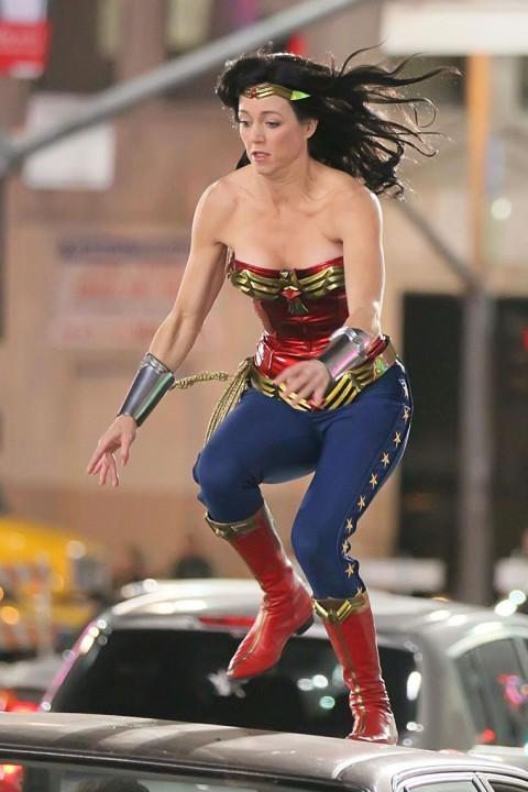 Adrianne-Palicki-Wonder-Woman-3.jpeg
