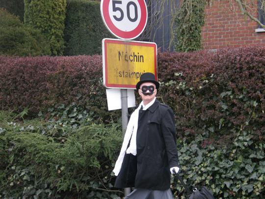 OLYMPUS DIGITAL CAMERA BASTRUC contraint à l’exil politique !