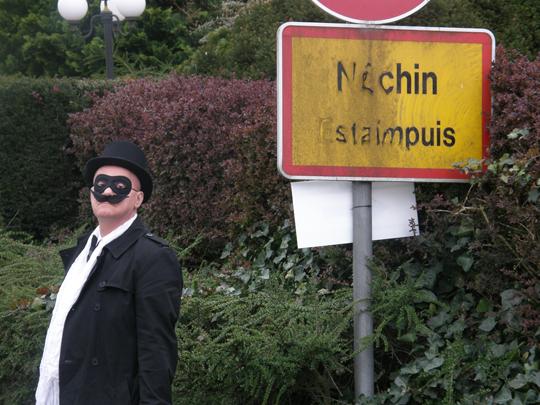 OLYMPUS DIGITAL CAMERA BASTRUC contraint à l’exil politique !