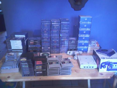 AFFAIRE EBAY : collection de jeux et accessoires dreamcast AFFAIRE EBAY : collection de jeux et accessoires dreamcast