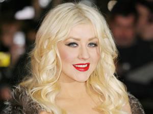Blague : Christina Aguilera pourrait faire un album Rock !