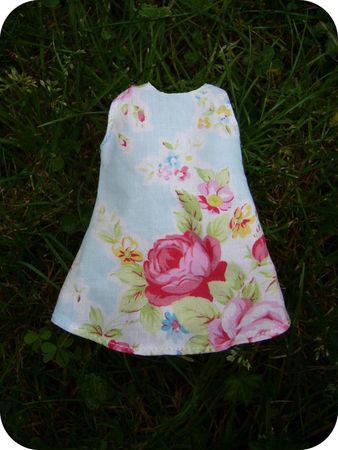 Le ptit défi du 7 : les petites fleurs P1250159