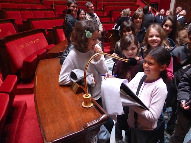 La Parole est au Ministre... Les élus du Conseil Municipal Enfants à l’Assemblée Nationale