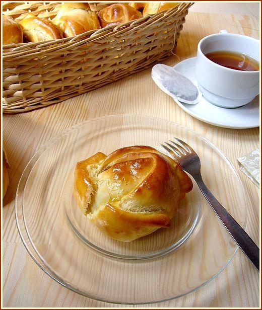 Brioches fleurs au Mars presenatiton_bricohe