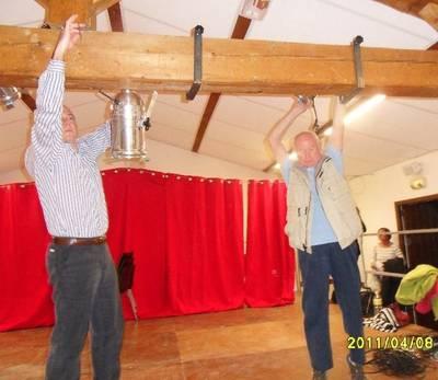 Théâtre (suite) 216702_179925565388713_100001138124703_385206_3167838_n-1.1302425258.jpg