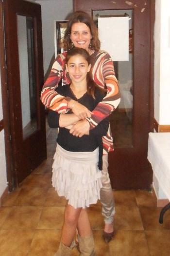 Théâtre (suite) 217215_179996175381652_100001138124703_385474_8209251_n.1302425827.jpg