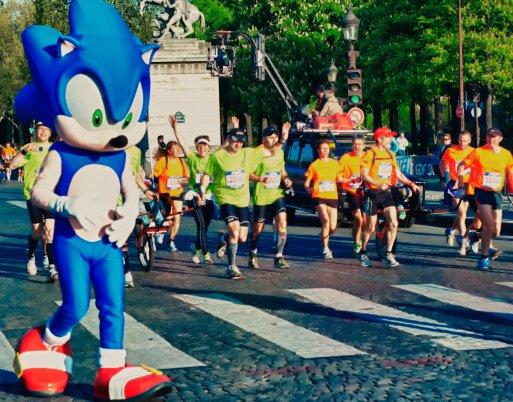 Sonic prépare ses 20 ans au Marathon de Paris Sonic prépare ses 20 ans au Marathon de Paris