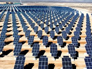 Les panneaux solaires à l’eau. Les panneaux solaires à l’eau.