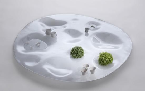 Un plateau jardin d’intérieur par Junya Ishigami Un jardin-potager d'intérieur par Junya Ishigami