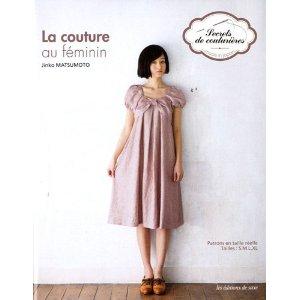 Celle qui accumulait les livres… de couture! La couture au féminin