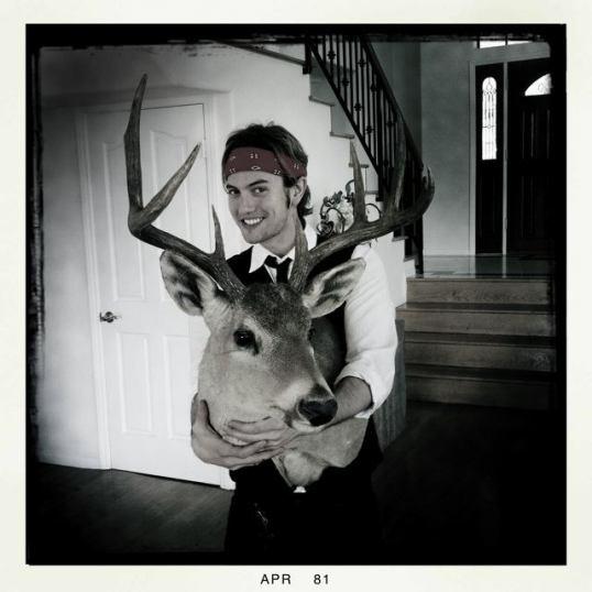 Jackson Rathbone a lui aussi un compte Twitter Jackson Rathbone a lui aussi un compte Twitter