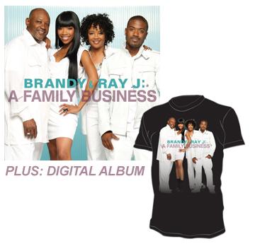 L’album familial de Brandy/Ray-J pour Juin.