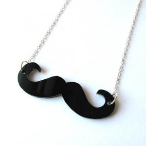 http://media.paperblog.fr/i/438/4389645/regne-moustache-L-HhoJZY.jpeg