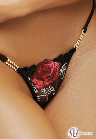La rose du printemps chez Missdessous: Mini string Marquise In Love string-marquise-in-love.jpg