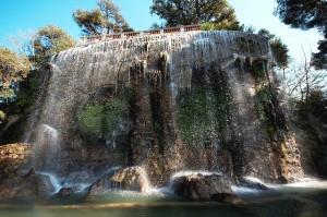 Nice Colline du Château, cascade Nice, Cannes et Monaco pour les petits budgets !