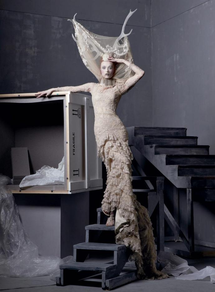 Alexander The Great par Steven Meisel pour Vogue US mai 2011 4