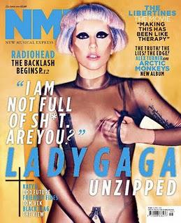 Lady Gaga nue en couverture du magazine NME