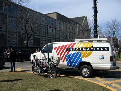 4 jeunes filles assument leur homosexualité (article 98) Blog de snorounanne : Mon Éditorial, 4 jeunes filles assument leur homosexualité (article 98)