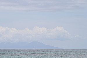 La Dominique vu depuis la Guadeloupe baleine-tival 012