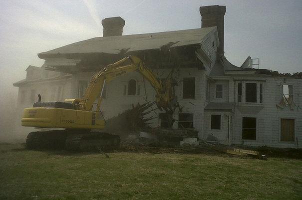 La maison de Gatsby le Magnifique a été détruite