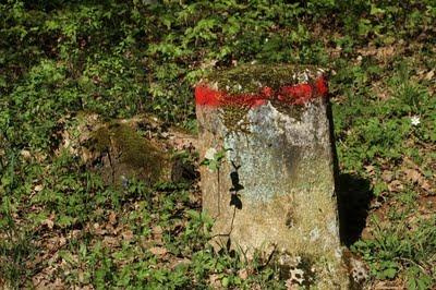 Derrière chez moi (2) Derrière chez moi (2)