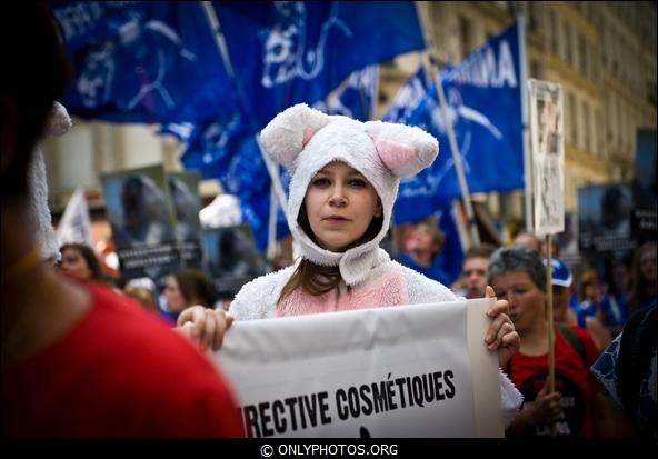 Manifestation contre la Vivisection, Paris. 23 avril 2011. manif-anti-vivisection-008