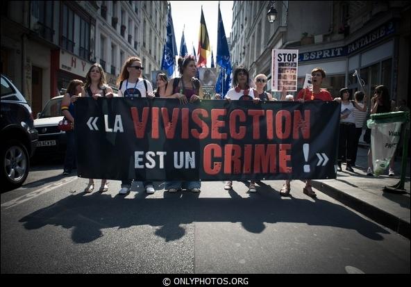 Manifestation contre la Vivisection, Paris. 23 avril 2011. manif-anti-vivisection-006