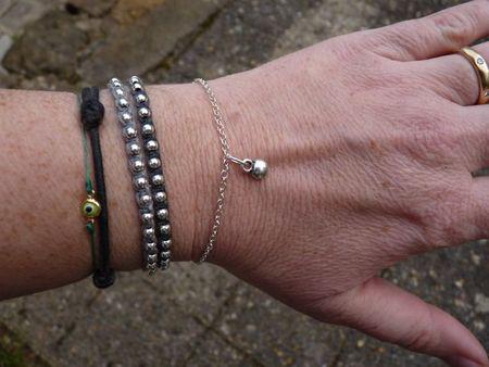 Petits rikikis pour bikinis ! bracelet