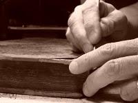 Quelle est l’image du bibliophile aujourd’hui dans la société ? Bonne , j’espère ? Quelle est l’image du bibliophile aujourd’hui dans la société ? Bonne , j’espère ?