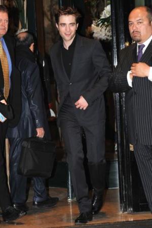 Robert Pattinson sur le tapis rouge du Grand Rex