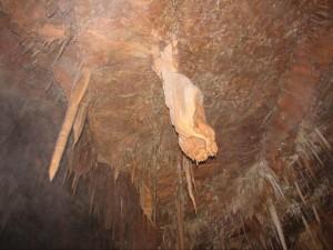 stalactites grotte de la mine